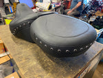 Mustang Wide Touring Seat Harley Street Road Glide King 2008^ Studs FLH Ultra Cl