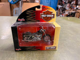 Maisto Series 20 Harley Davidson 1/18 Scale 2002 FXDL Dyna Low Rider