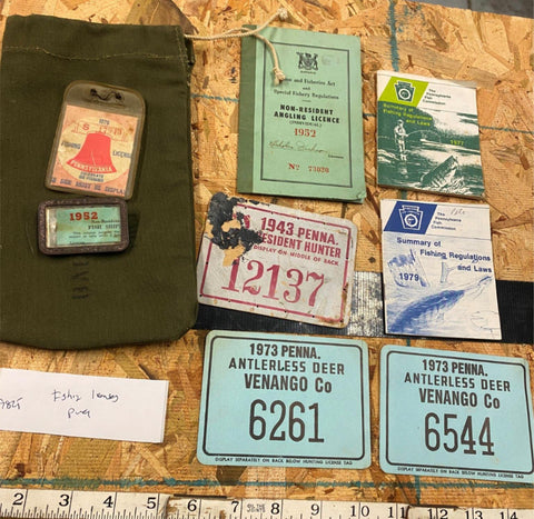 Vtg Hunting Fishing lIcense 1943 1952 1976 Pa Books WW2 Bag US Collectible Lot!