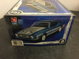 Vintage AMT ERTL classic 1:25 scale 1971 Ford Mustang modelkit opened box skill2