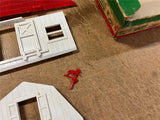Vintage Made In USA Plasticville O/S Scale Bachmann Barn Kit Incomplete
