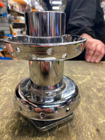 Front Wheel Hub Harley Softail Heritage 84-99 Single Disc Chrome FXST Wide Glide