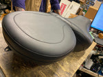 Mustang Vintage Seat Harley Road King 1997-2007 Wide Touring FLHR Street Glide