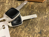 OEM Harley Davidson Ignition Side Cut Blade Key Set Fat Boy Heritage 90300129