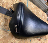 Le Pera L006 Bare Bones Solo Seat 883 1200 Ironhead Evo Harley Sportster 1982-03
