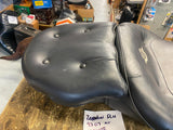 Harley oem Air Adj Seat Road Zeppelin Wide Touring 1997-2007 Ultra Classic FLH