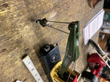 vtg Lionel Lines Toy Train 2560 O gauge crane car USA Minty!