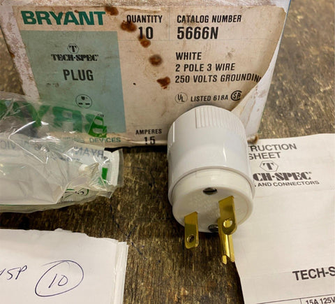 BRYANT 5666-N WHITE 2-pole 3W 15A 250V NEMA 6-15 PLUG F-5  Tech-Spec Straight Bl