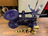 VTG 1940s Old Blue Enamel Metal Kitchen weight balance Scale w/ brass weights