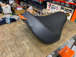 OEM Solo Seat Harley Fatboy Softail Custom 200 Tire 2006^ 51873-10a Factory New!