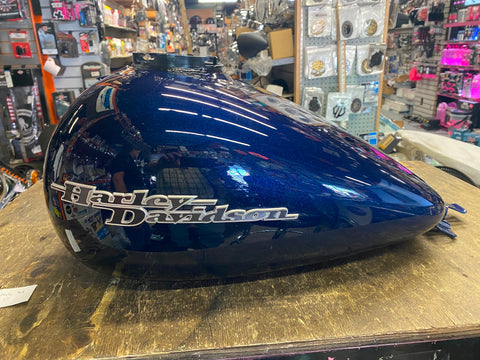 2017^ OEM Harley Street Glide Road Glide Gas tank Superior Blue FLHX Factory NEW