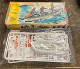 Heller Hommes Grenouilles Frogmen 1/35 scale plastic model kit Combat boat 60's