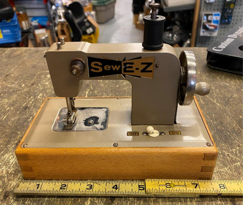 Vtg Mini SEW E-Z Sewing Machine Kids Toy  “BERLIN Made In Germany US Zone WORKS!