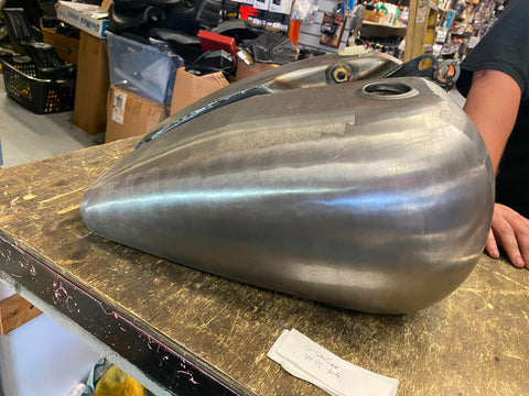 6 Gallon FatBob Flatside Gas Tank Harley Heritage FAtboy Softail Chopper 1984-99