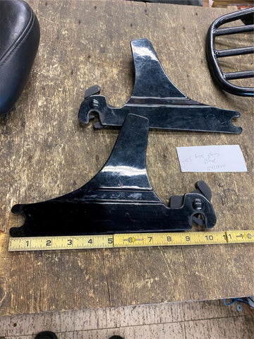 OEM Harley Black side Plates Backrest Sissybar Softail Slim Heritage Fatboy 00-1