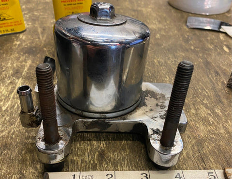 Billet Oil Filter mount Screw on Harley chopper Softail Rigid Custom Shovelhead