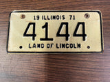 VTG Original 1971 Illinois Motorcycle License Plate 4144 Harley Indian 4 digit