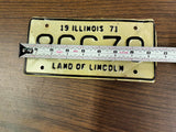 VTG Original 1971 Illinois Motorcycle License Plate 86670 Harley Indian
