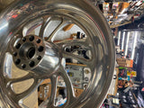 18x6 Roadwinder Rear Mag Wheel Harley Softail dyna Custom Factory Harley OEM Bil