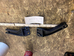 OEM Black Wrink Passenger Foot Peg Mount Bracket Harley Dyna Super Glide FXD 06^