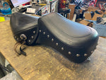 Mustang Seat Harley Ironhead Evo Sportster 1982-2003 Studs Step up 883 1200 XLH