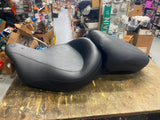 Mustang Vintage Solo Seat Pad Harley Touring Ultra Classic Street Road Glide 08^