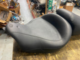 Mustang Vintage Solo Seat Pad Harley Touring Ultra Classic Street Road Glide 08^