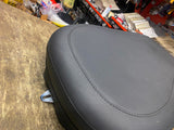 Mustang Vintage Solo Seat Pad Harley Touring Ultra Classic Street Road Glide 08^