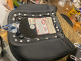 Mustang Vintage Solo Seat Pad Harley Touring Ultra Classic Street Road Glide 08^
