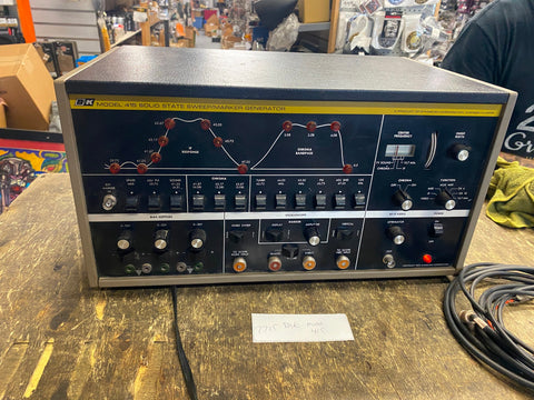 B&K Model 415 Solid State Sweep/Marker Generator TV VTG Electronics Repair Tool!