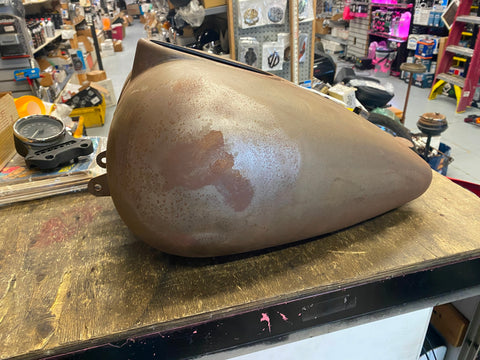 1989-1995 Harley FLH GAs tank FI 30th ann Touring Glide Bagger