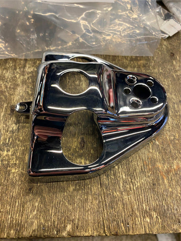 Handlebar Riser Cover Nacelle Chrome 2014^ Harley Davidson Road King FLHR 24-107