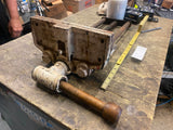 Vtg Tools Morgan 20A Large Screw Type Under bench Vise Wood Workers USA Carpente