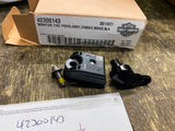 OEM Right Handlebar Control Switch 71500127a 2014-2024 Harley TOURING Glide FLH