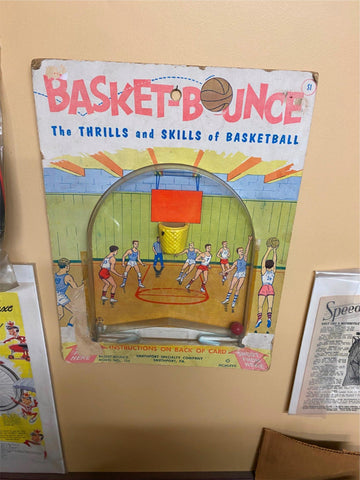 Vtg Basket Ball 5 & dime Store Game Basketball basket bounce Pinball Table Sport