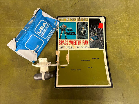 Vintage 1966 Mattel Major Matt Mason Astronaut Space Shelter Pak Original