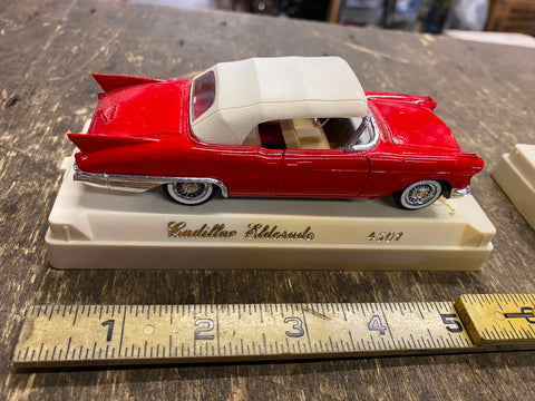 Vtg Solido DIE CAST-Cadillac Eldorado 4501 Display Stand Toy Car Collect NICE!