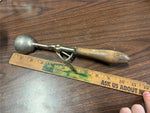VTG Antique Gilchrist No. 31 Wood Handled Ice Cream Scoop Size 24