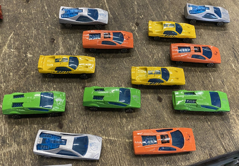 Vtg Toy Car Lot Lamborghini? Ferrari  Green Yellow silver Orange Yellow