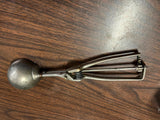 VTG Antique Gilchrist No. 30 Wood Handled Ice Cream Scoop Size 12