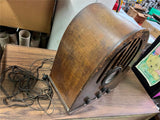 VTG Antique 1930s Philco Model 38-89 Cathedral Tube Table Top Radio