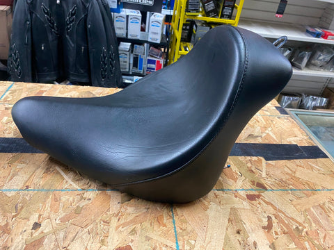 Danny gray Solo Seat Harley Heritage Softail Fatboy 2000-06 Std Tire Leather Cus