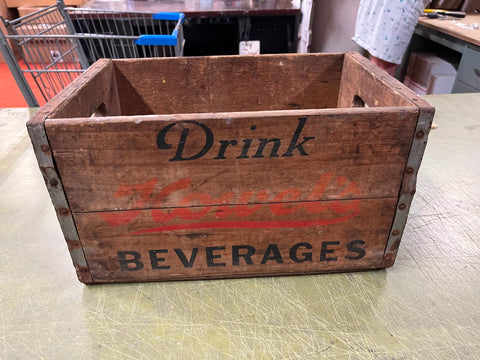 Vintage 1940s-50s Howel's Beverage Co. Drink Beverages Wooden Advert Box Crate