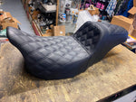 Step up Seat Harley Touring 2008^ Street Glide Ultra Classic Bagger Diamond Stit