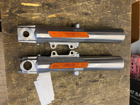 Lower leg Sliders Harley Touring FLH glide 2009-2013 OEM T/o Ultra classic Stree