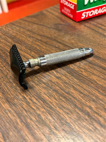 VTG Charles Sabiers Float O Flex Flexible Spring Head Safety Razor 1933-1936