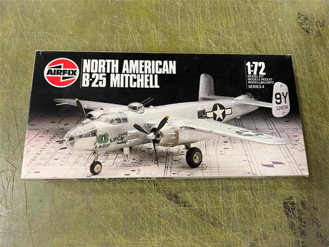 AIRFIX North American B-25 Mitchell 1/72 Model Kit 04005 1986 Aircraft Lady Luck