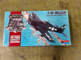 MONOGRAM F-6F HELLCAT GHOST SQUADRON WWII AIRPLANE MODEL KIT 1/48 5211