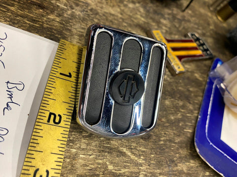Nostalgic Rear Brake Pedal Cover chrome Softail Wide Glide OEM Harley Pad Orig
