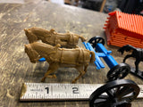 Horses Cowboy Cannon Cannon Indian Toy Soldiers Vtg Calvary Fort Apache Lot!